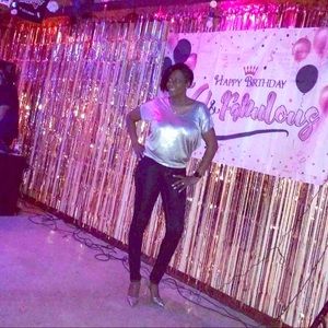 Meet your Posher, Alicia